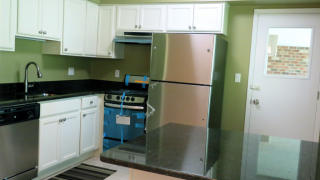 916 Old Country Rd, Elmsford, NY 10523-2037