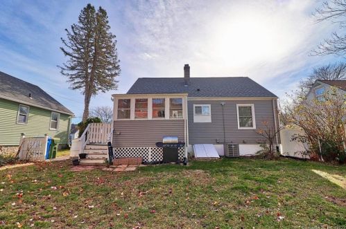 54 Barsalou Ave, Waterbury CT  06705-3514 exterior
