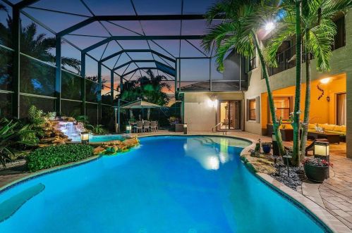 9777 Equus Cir, Boynton Beach, FL 33472-4333