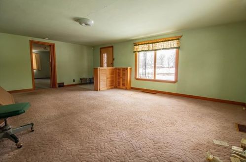 1399 State Rd, New Castle, PA 16101-9045