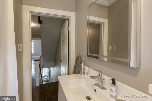 528 Liberty St, Charles Town WV  25414-1830 exterior