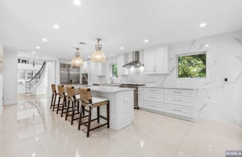 177 Orchard Rd, Demarest NJ  07627-1715 exterior