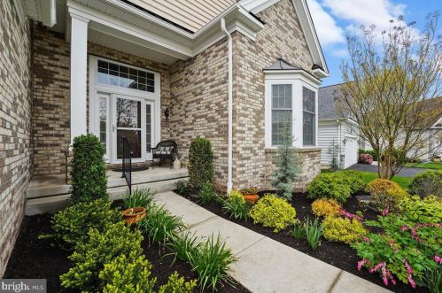 830 Woods End Ct, Collegeville, PA 19426-2912