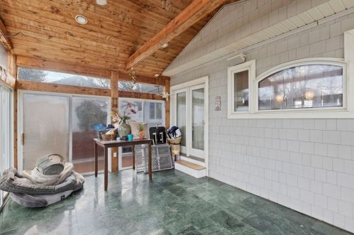 35 Monmouth St, Quincy MA  02171-1067 exterior