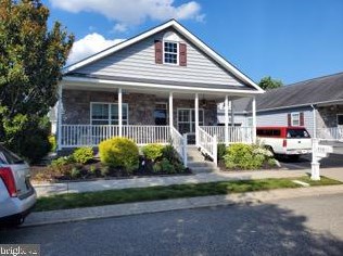 215 Winding Carriage Ln, Dover, DE 19904-1277