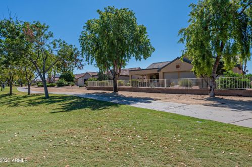 16486 Lava Dr, Sun City, AZ 85374-6250