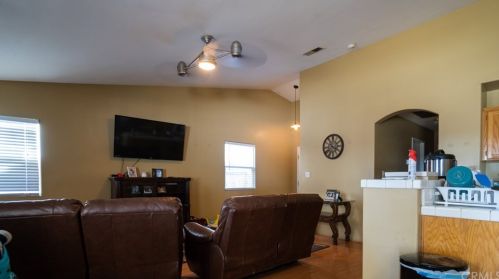 10717 Anacostia Way, Bakersfield CA 93311-3203 exterior