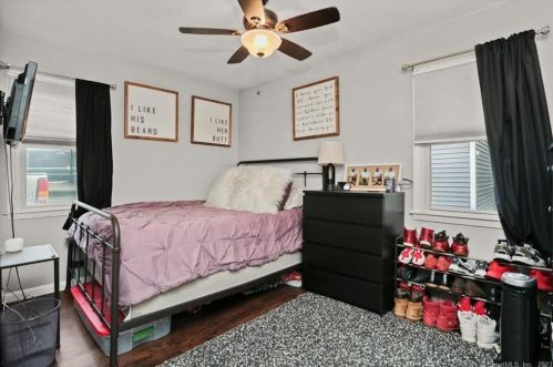 56 Windsong Ln, Milford CT  06460-5945 exterior