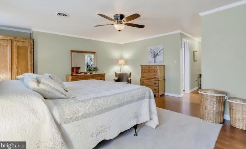 6383 Molly Pitcher Hwy, Lees Cross Roads PA  17257-9373 exterior