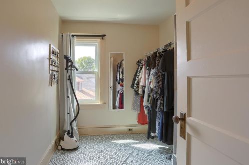 13 Montrose Ave, Lancaster PA  17603-6659 exterior