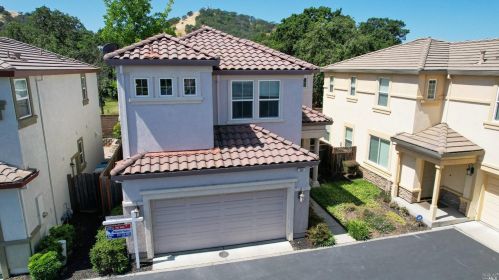 224 Gavi Ct, Vacaville, CA 95687-7615