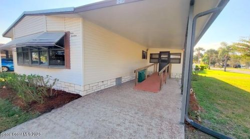 1214 Paurotis Dr, Sebastian FL  32976-7053 exterior