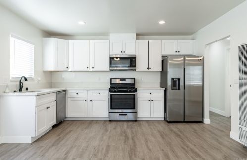 4112 Menlo Ave, San Diego, CA 92105-1814