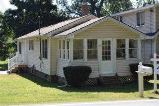3520 Consaul Rd, Schenectady, NY 12304-2413