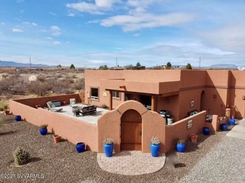 1420 Bent Creek Ln, Cornville, AZ 86325-5191
