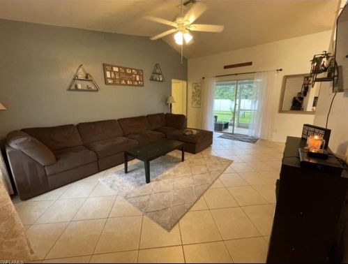 1705 2nd Ave, Cape Coral FL  33909-5202 exterior