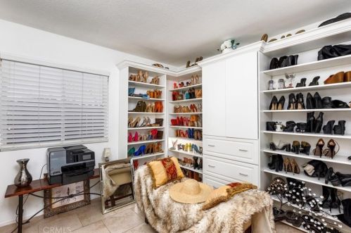 32539 Strigel Ct, Temecula CA  92592-1144 exterior