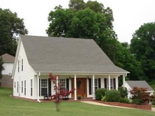 150 Westwood Cir, Ripley, TN 38063-1128