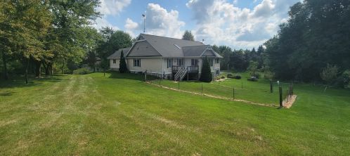 5847 Chapel Hills Dr, West Bend, WI 53090-9446