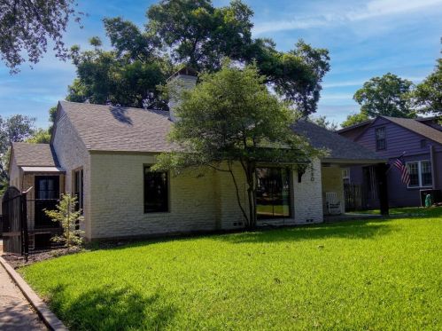 3240 Odessa Ave, Fort Worth, TX 76109-2218