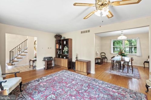 18 Aristone Dr, Berlin Boro NJ  08009-2254 exterior