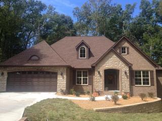 147 Lynhurst Dr, Crossville, TN 38558-6466