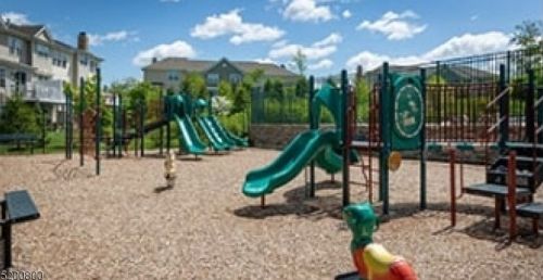 21 Duck Hawk Ct, Hackettstown NJ  07840-3306 exterior