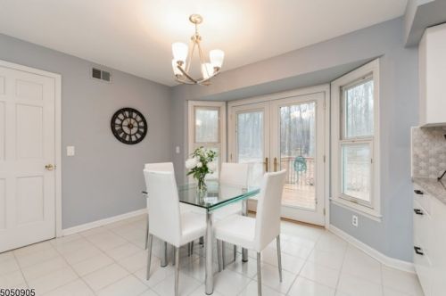 24 Rickland Dr, Dover NJ 07869-4320 exterior