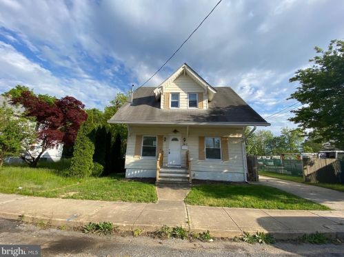 340 Buck St, West Deptford, NJ 08066-1060