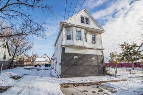 81 Howell St, Buffalo, NY 14207-2803