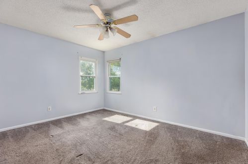 42 Meadow Wood Dr, Florence KY  41042-9323 exterior