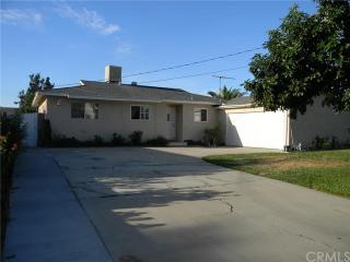 18047 Hibiscus St, Fontana CA  92335-6029 exterior