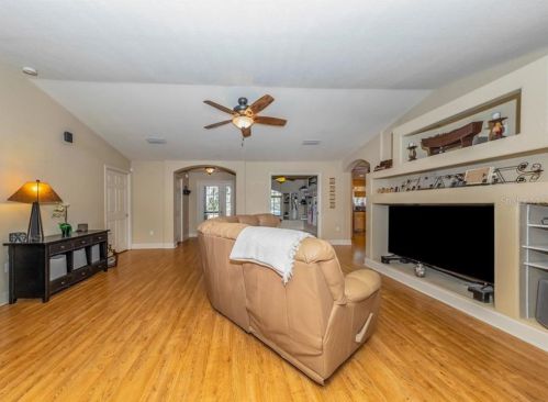 8313 Lightfoot Dr, Nokomis FL  34275-3211 exterior