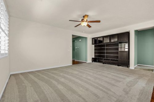 16278 Prairie Fire Ct, Lathrop CA  95330-8963 exterior