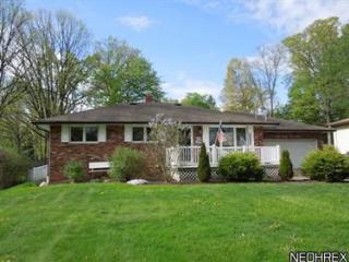 3858 Ganyard Ave, Brunswick, OH 44212-2714
