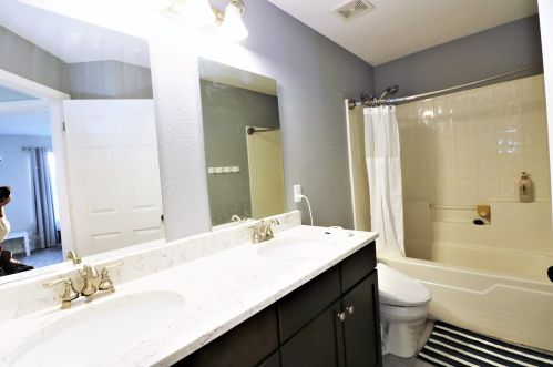 7419 95th Ave, Kenosha WI  53144-7719 exterior