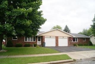304 La Vesta Ct, Brillion, WI 54110-1413