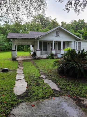 8459 Morningside Dr, Brooksville, FL 34601-8741