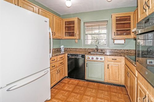 4 Cymbeline Dr, Old Bridge NJ  08857-2704 exterior