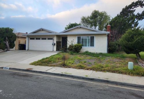 8654 Hebrides Dr, San Diego, CA 92126-3231