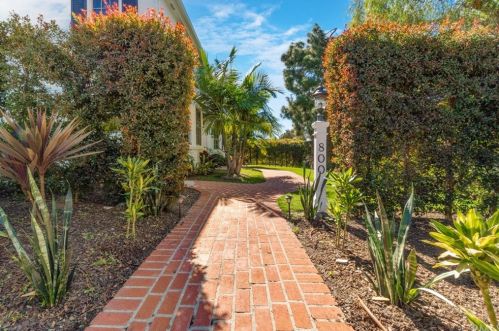 800 Via Margate, Palos Verdes Estates CA  90274-1839 exterior