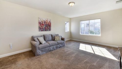 5046 Courtney Way, Folsom CA  95762-5478 exterior