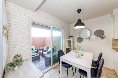 22905 Van Deene Ave, Torrance CA  90502-2543 exterior