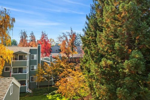 1068 Maywood Ln, Pacheco CA  94553-4176 exterior