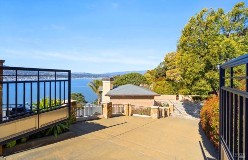333 Belvedere Ave, Tiburon CA 94920-2429 exterior