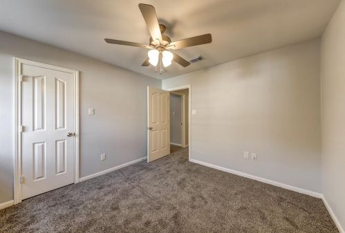 5631 Spring Lodge Dr, Humble TX 77345-1470 exterior