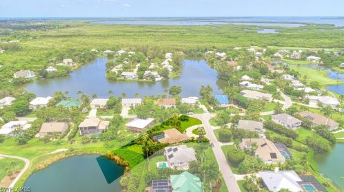1224 Kittiwake Cir, Sanibel FL  33957-3608 exterior