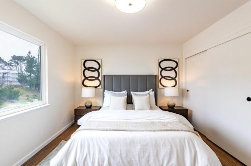 380 Eastmoor Ave, Daly City CA  94015-2040 exterior