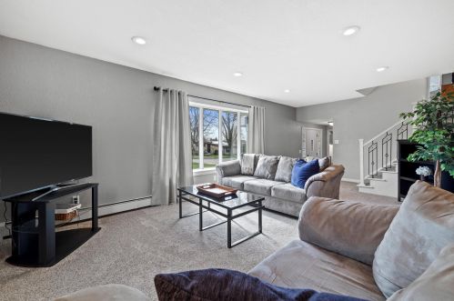844 Badger Ln, West Bend, WI 53095-4538