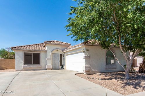 402 Jasper Dr, Chandler, AZ 85225-1289